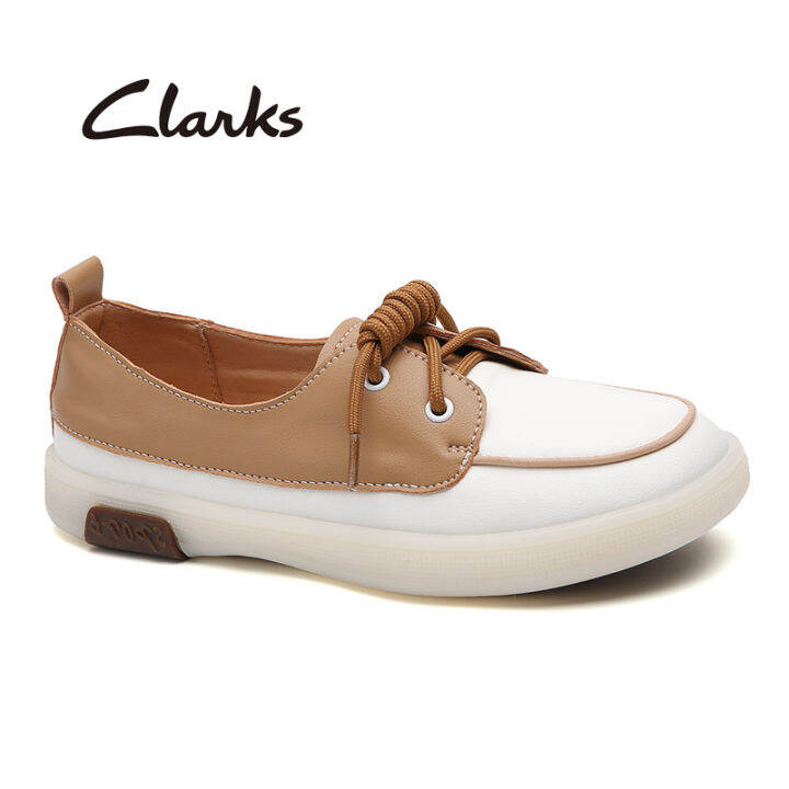 Clarks ladies flat 2025 lace up shoes