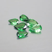 พลอย การ์เน็ต ซาโวไรท์ โกเมน เขียว ดิบ ธรรมชาติ แท้ ( Natural Tsavorite Garnet ) จำนวน 6 เม็ด หนักรวม 1.32 กะรัต