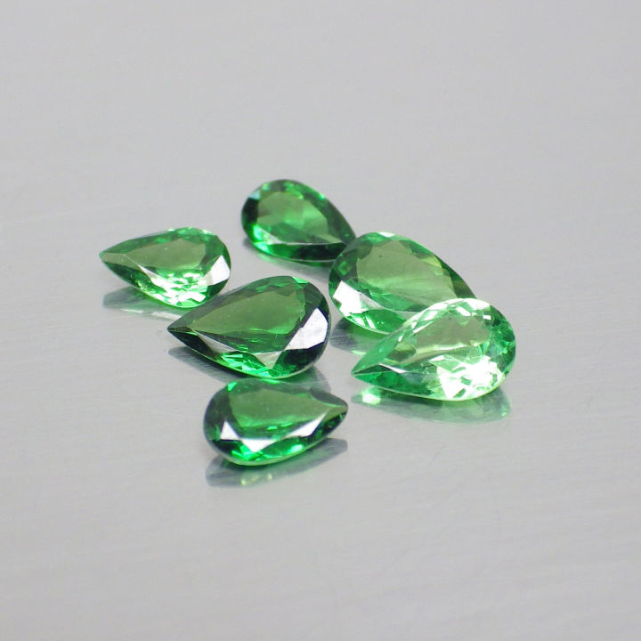 พลอย-การ์เน็ต-ซาโวไรท์-โกเมน-เขียว-ดิบ-ธรรมชาติ-แท้-natural-tsavorite-garnet-จำนวน-6-เม็ด-หนักรวม-1-32-กะรัต