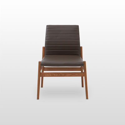 modernform เก้าอี้ รุ่น WAYLON ไม้โอ๊คสีธรรมชาติ หุ้มหนังสีน้ำตาลเข้ม