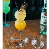 1/2pcs Gourd Shape Cocktail Glass Household Whiskey Wine Home Bar Drinkware Novelty Drink Cup for KTV Bar Night Party 470ml