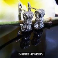 INSPIRE JEWELRY ต่างหูเพชรCZ รูปโบว์ ขาล็อคหลัง งานจิวเวลลี่ ดีไซด์ทันสมัย งานเกรดพรีเมี่ยม size 0.7x1.5cm งานปราณีตพร้อมกล่อง  น่ารัก ใส่ถอ