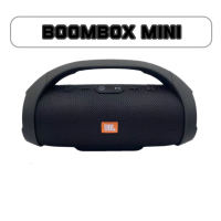 Boombox mini ลำโพงบลูทูธ ลำโพงพกพา ลำโพงกลางแจ้ง มีการเปลี่ยนให้ขนาดเล็กลง ง่ายสำหรับพกพามากขึ้น แต่พลังเสียงเท่าเดิม