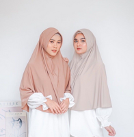 Hijab Instant Women Super Jumbo Syari สีโปรโมตแบบสุ่ม