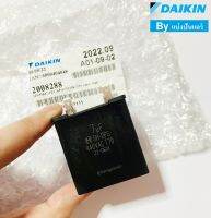 แคปพัดลมคอยล์ร้อนไดกิ้น Daikin  ของแท้ 100% Part No. 2008288 (ค่า 7 UF 440 VAC T70)