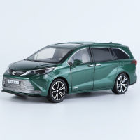 1:24 Toyota SIENNA จำลองรถรุ่น Turn To Sound และ Light ดึงกลับเด็กของเล่นรถรุ่นเครื่องประดับเด็กวันเกิด Gift