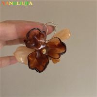 Acrylic Flower Earrings Japanese And South Korean Style Personality Fashion Elegant Earrings Ms Travel Wedding Accessories 2022