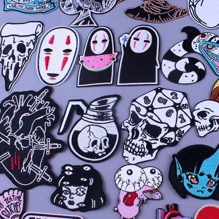 Japan Anime Cartoon Patches On Clothes Skull Heart Iron on Embroidered  Patches For Clothing DIY Hippie Stripe Applique Badge diy