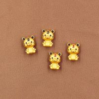 [COD] Ancient gold electroplating cute little tiger perforated pendant diy accessories year hair bracelet beaded drop oil