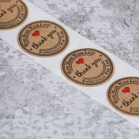 ；‘。、’ 500 Handmade With Love Stickers Scrapbooking Hand Made Handmade Label Wedding Stickers Adhesive Sticker Kraft Round Labels