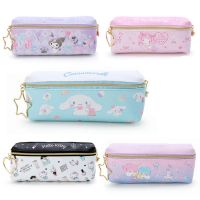 YOUUNY ที่จัดระเบียบของ การ์ตูนลายการ์ตูน มัลติฟังก์ชั่ เมโลดี้ Cinnamoroll เคสสำหรับแต่งหน้า แมว KT กระเป๋าเครื่องสำอางอะนิเมะ อุปกรณ์การเรียนสำหรับโรงเรียน กระเป๋าใส่ปากกา ถุงเก็บสัมภาระ กล่องใส่ดินสอ Pencilcase