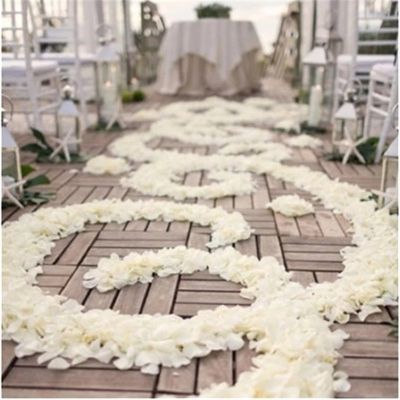 [AYIQ Flower Shop] 1000/3000Ps 5X5CM กลีบกุหลาบสำหรับตกแต่งงานแต่งงานโรแมนติกประดิษฐ์ดอกกุหลาบสำหรับงานแต่งงานทางเดินพรมตกแต่ง