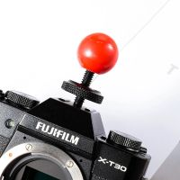 Metal Little Red Ball ไฟฉายกล้องจมูกสีแดงฝาครอบรองเท้าร้อนสำหรับ Canon Nikon Fuji Samsung Leica olympu LUMIX mirrorless