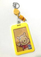 POOH YL ที่ห้อยบัตร ซองใส่บัตร พร้อมที่ใส่บัตร สายห้อยดึงยืดออกได้กลับเอง โยโย่ มีตุ๊กตา เล็ก แถม มีก้ามปูสวยงาม มีห่วง งานสวย BY NOEYNEST SHOP