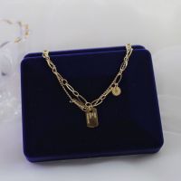 The new double-layer clavicle chain womens non-fading titanium steel necklace personalized square plate stacked on the neck chain high-end all-match ♟✷☜