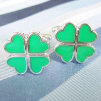 【Big-promotion】 Gift Pop Green Clover Cufflink 2 Pairs โปรโมชั่นจัดส่งฟรี