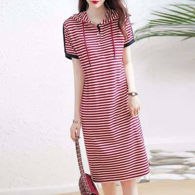 [Spot] new womens striped hooded color contrast elegant fashion slightly fat western style hooded T-shirt dress 2023
