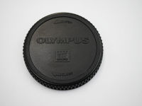 OLYMPUS Lens Rear Cap Black LR-2 Original Genuine ฝาปิดท้ายเลนส์ OLYMPUS PANASONIC M43 MOUNT สำหรับใส่เลนส์ OLYMPUS PANASONIC LUMIX Mirrorless ได้ทุกรุ่น สำหรับ กล้อง โอลิมปัส และ พานาโซน