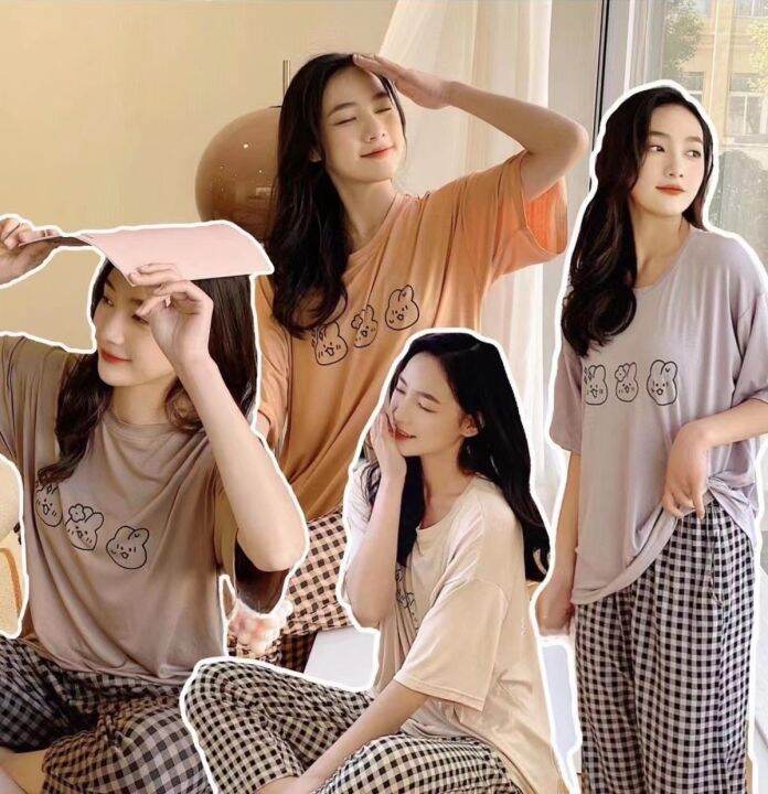พร้อมส่ง-ชุดลำลอง-ชุดนอน-แฟชั่น-สไตล์มินิมอล-เซทชุดนอน-เสื้อคอกลมแขนสั้น-กางเกงลายสก๊อต-free-size