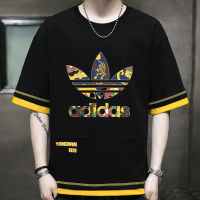 ADIDASeˉ    เสื้อยืดแขนเสื้อครึ่งคอทรงกลมไฮเอนด์สำหรับผู้ชายสไตล์ใหม่ผู้ชายเกาหลีเสื้อสองเสื้อยืดปลอม