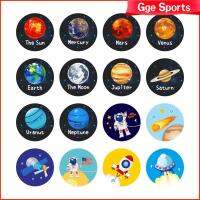 GGE SPORTS กาวในตัว สติกเกอร์สร้างแรงบันดาลใจ ระบบโซล่าเซล 1.5นิ้วค่ะ ม้วนสติกเกอร์ ซองถุงของขวัญ นักบินอวกาศสำหรับนักบินอวกาศ ฉลากป้ายกำกับ ปาร์ตี้งานปาร์ตี้