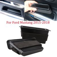 Copertura Scatola Di Immagazzinaggio A Maniglia A Porta Laterale Interna 2ชิ้นต่อ Gli Accessori Interni Organizzatore Di Immagazzinaggio Del Bracciolo Di Ford Mustang 2015-2021