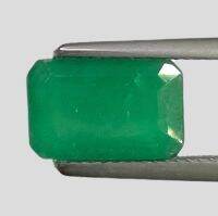 5.01cts พลอยมรกตแท้ เม็ดสวยมาก. สีโคลัมเบีย. นำมาจากบราซิล.Natural Brazilian Emerald-The New Sensation. Columbian Color