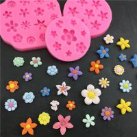 Small Flower Fondant Cake Silicone Mold Cake Decoration DIY Baking Flowers Rose Chrysanthemum Daisy Chocolate Mold Soap Mold Bread Cake  Cookie Access