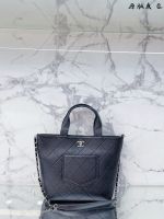 ♥【real picture 】♥Top Luxury Shoulder Bags Womens Shoulder Bags Handbags Genuine Shoulder Bags Fashion Simple Shoulder Bags High Quality Shoulder Bags Sufficient Capacity Shoulder Bags Versatile Retro Bags Shoulder Bags Size 28cm