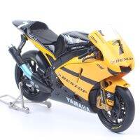 1/18 M1 Yamaha YZR 2006ไรเดอร์ #7 Carlos Checa GP มอเตอร์ไซค์แข่งมอเตอร์ไซค์โมโตหล่อแบบรถของเล่นโมเดลรถ Guiloy Collectible