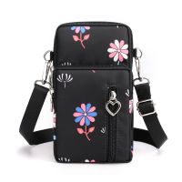 Small Shoulder Bags Nylon Women Mobile Phone Bags Mini Female Messenger Purse Lady Wallet New CrossBody Bag Sports Wallet bolsos