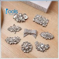 TOOLS 421STORE 1PC ผู้หญิง งานแต่งงาน ส้นสูง แคลมป์สแควร์ คลิปตกแต่งรองเท้า หัวเข็มขัด คลิปเงา