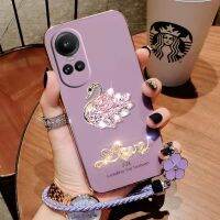 เคสสำหรับ OPPO Reno10 Pro Reno 10 Reno10 Pro + 5G,เคสนิ่มสไตล์เคสปกป้องกล้องชุบแฟชั่นกระเป๋าโทรศัพท์มือถือและเคสพร้อมแฟลชเจาะปลอกหลังสร้อยข้อมือหงส์