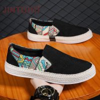 COD DSFGREYTRUYTU 【JINTOHO】2023 New Canvas Casual Shoes For Men Fashion Slip On Canvas Sneakers Cheap Rubber Shoes Men Loafers