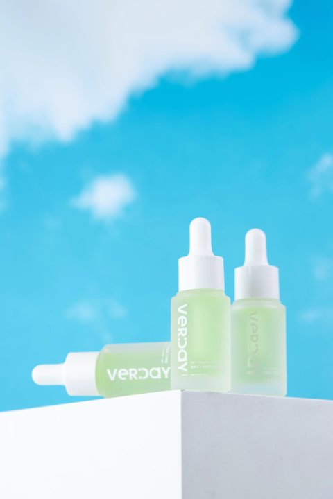 verday-เซรั่มบำรุงผิวเพื่อผิวกระจ่างใส-skin-daily-dose-serum-20-ml