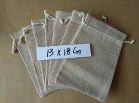 100pcslot 13x18cm Vintage Natural Burlap Hessia Jute Gift Bag Candy Bags Wedding Favor Pouch Drawstring Jewelry Packaging Bags