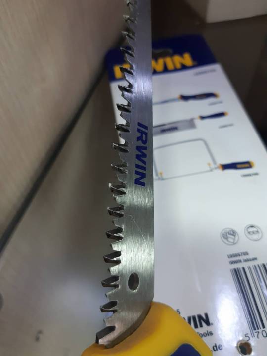 irwin-hand-saw-เลื่อยปากแหลม-ตัดไม้อัด-วีเนียร์-ฝ้าทีบาร์-ซีลายฝ้า165mm-6-5-ยี่ห้อ-irwin-รุ่น-10505705-จากตัวแทนจำหน่ายอย่างเป็นทางการ