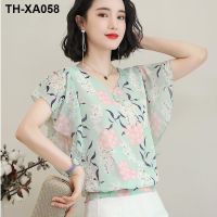 2023 new summer floral v-neck chiffon shirt ladies cover belly top western style short-sleeved slimming and age-reducing small shirt