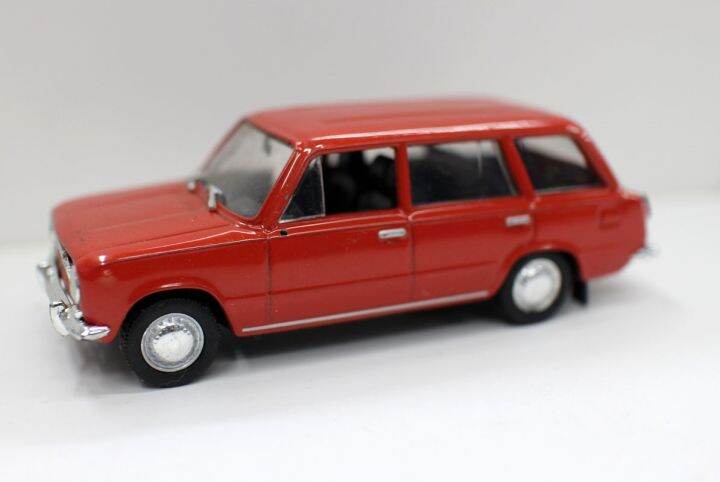 cc-1-43-alloy-gaz-2102-russian-car-modelhigh-simulation-classic-soviet-toystation-wagon-toyfree-shipping