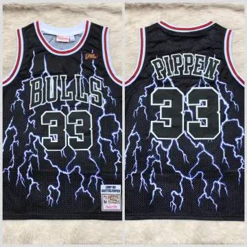 Scottie Pippen #33 Chicago Bulls White Hardwood Classics Jersey - Jersey NBA  / 2XL / Custom in 2023