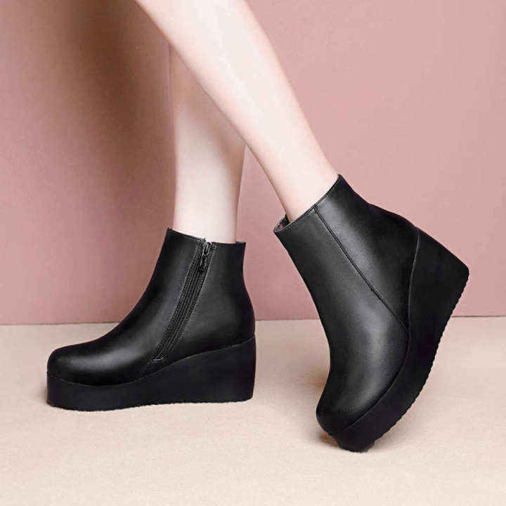 รองเท้า-ผู้หญิง-รองเท้าบูทหญิง-หนัง-สีดำ-รองเท้าส้นตึก-ญ-ฤดูหนาว-2021