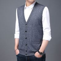 2023 New Autum Fashion Brand Knit Sweater Vest Cardigan Mens V Neck Korean High Quality Cool Woolen Casual Winter Mens Clothes