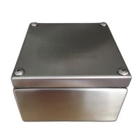 Junction Box Stainless RJ-02 Size: W200 x H200 x D100 mm. กล่องสแตนเลสกันน้ำ พร้อมแผ่นรองยึดอุปกรณ์ สแตนเลส 304 (SUS 304) ความหนา 1.5 มม.