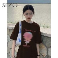 SEZO เสื้อยืดแขนแขนสั้นคอกลมพิมพ์ลายสำหรับผู้หญิง