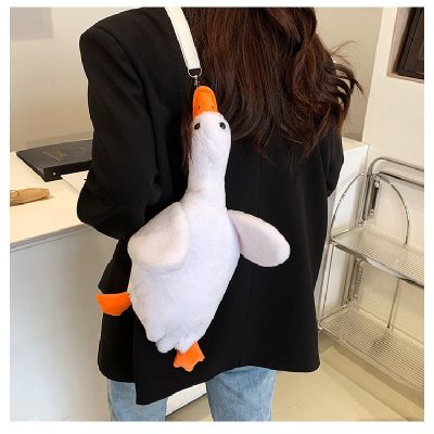 Women personality Funny mobile phone bag Girl cute cartoon plush duck doll shoulder bag 2022 new cross-body bag Cross Body Shoulder Bags