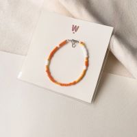 wallah studio - orange girl : กำไลข้อมือลูกปัด