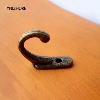 50pcs 8x22mm Antique hook single row of small hole hook special small single hook wall hanger bronze