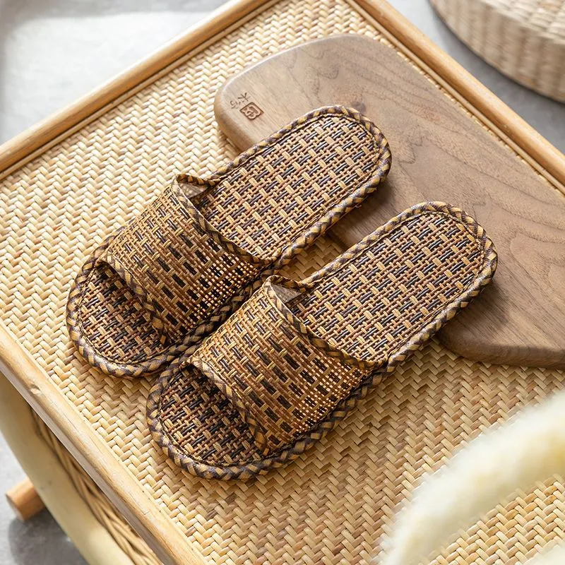 Mens hot sale woven slippers