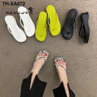 PLOVER woodpecker South Korea Dongdaemun flip flops thick bottom slippers summer wear fashion with skirt sandals sandals