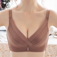 【Latte good womens dress】เซ็กซี่ไม่มีรอยต่อ Bras สำหรับชุดชั้นในสตรี Push Up Brassiere Soft Breathable Bra BH Plus ขนาดกันกระแทก Bralette สายฟรีชุดชั้นใน